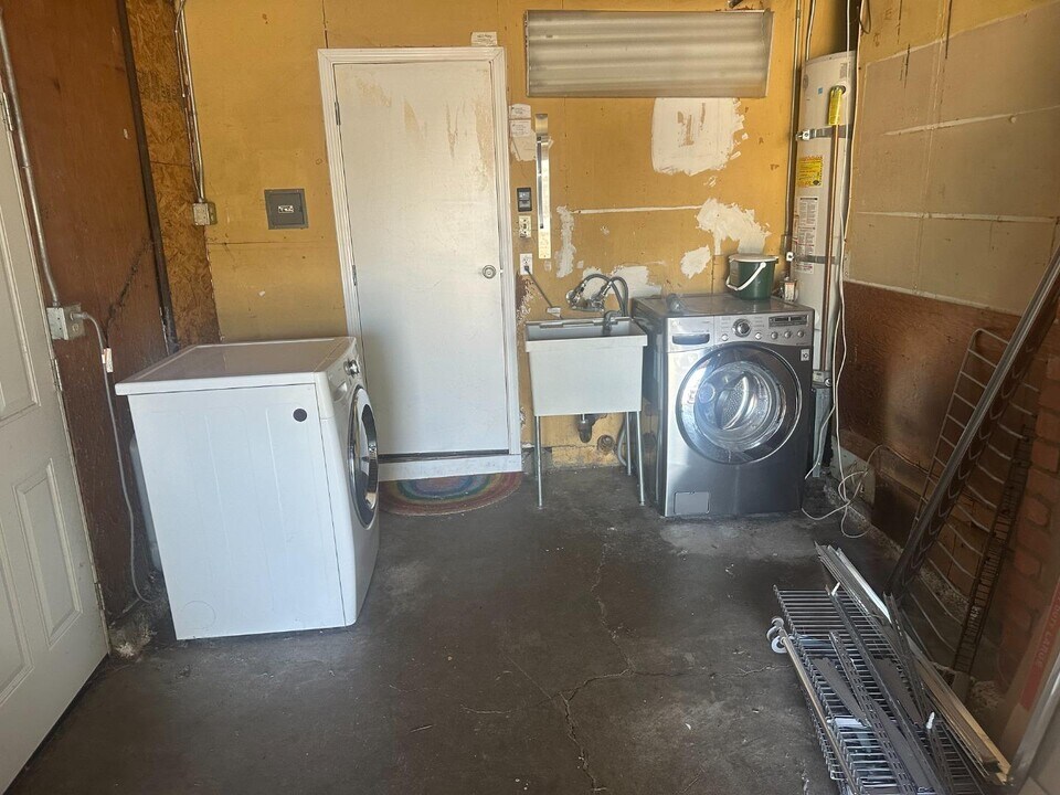 756 Rand St in San Mateo, CA - Building Photo