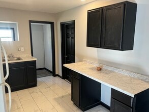 1111 1/2 Carleton St in Fairmont, WV - Foto de edificio - Building Photo