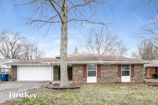 9570 Gemini Dr in Indianapolis, IN - Building Photo