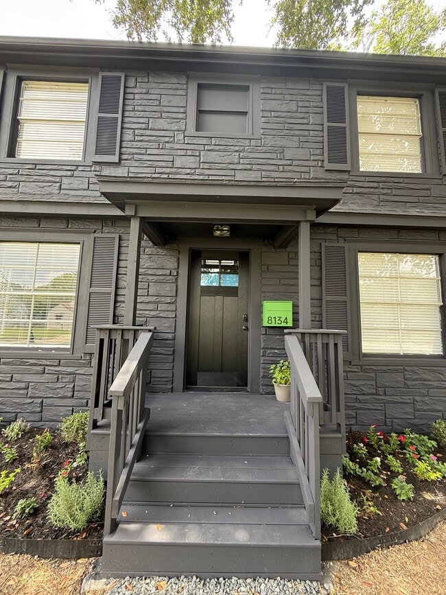 8134 Niles St in Houston, TX - Building Photo - Building Photo