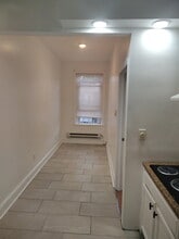 5613 Wyalusing Ave, Unit 2F in Philadelphia, PA - Foto de edificio - Building Photo