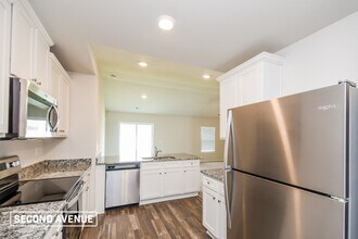 626 Wild Tulip Ct in Gilbert, SC - Foto de edificio - Building Photo