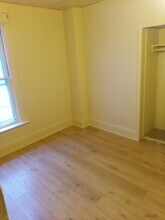 532 E 22nd St, Unit 1 in Erie, PA - Foto de edificio - Building Photo