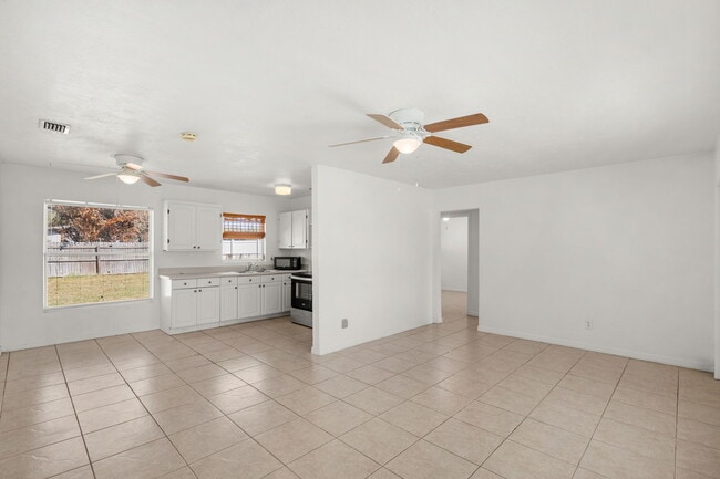 480 Falmouth Ave in Merritt Island, FL - Building Photo - Building Photo