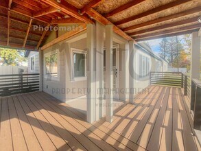 5302 N Elm St in Spokane, WA - Building Photo - Building Photo