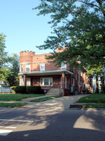 1051-1063 7th St NW Apartamentos