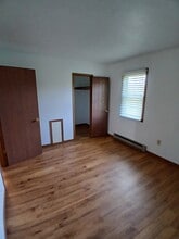 1323 Spring Village Dr, Unit 4 in Ontario, OH - Building Photo - Building Photo