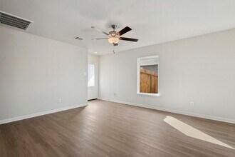 389 Tejas Trl in Waller, TX - Building Photo - Building Photo
