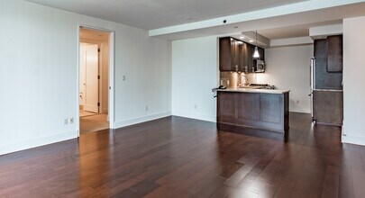 1 Broad St-Unit -16F in Stamford, CT - Building Photo - Building Photo