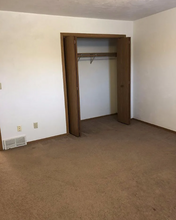 1105 Manitowoc Rd-Unit -1107 in Menasha, WI - Building Photo - Building Photo