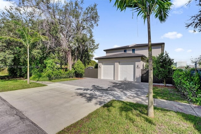 121 NE 118th St in Miami, FL - Building Photo - Building Photo