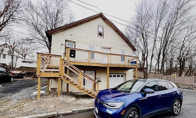 property at 34 North St