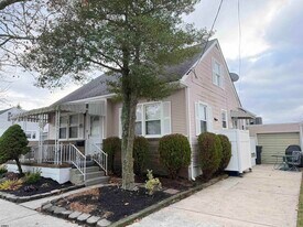 200 N Essex Ave in Margate City, NJ - Building Photo