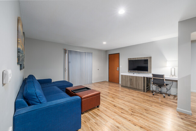 Maplewood Place in Joplin, MO - Foto de edificio - Interior Photo