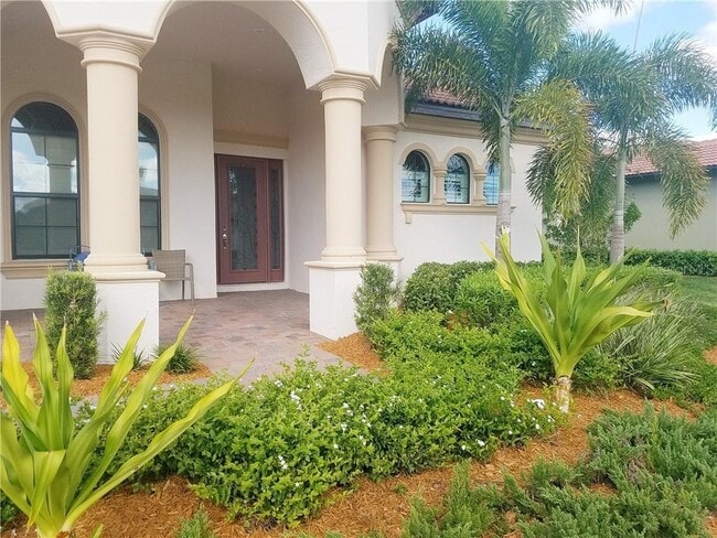 10908 Bullrush Dr in Venice, FL - Building Photo - Building Photo
