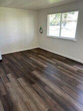 4445 Circle Pl NE in Moses Lake, WA - Building Photo - Building Photo