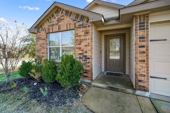 15502 Gray Catbird in San Antonio, TX - Building Photo - Building Photo