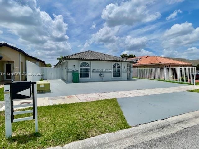 5500 SW 47th Pl in Miami, FL - Building Photo - Building Photo