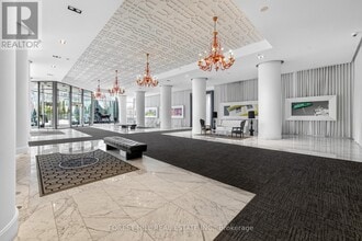 88 Park Lawn Rd in Toronto, ON - Building Photo - Building Photo