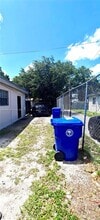 1201 NW 51st St in Miami, FL - Building Photo - Building Photo