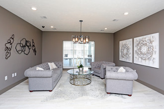 East Lake Flats in Lincoln, NE - Building Photo - Interior Photo