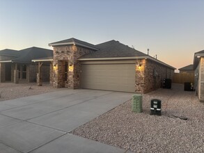 409 Graze St in Odessa, TX - Building Photo - Building Photo