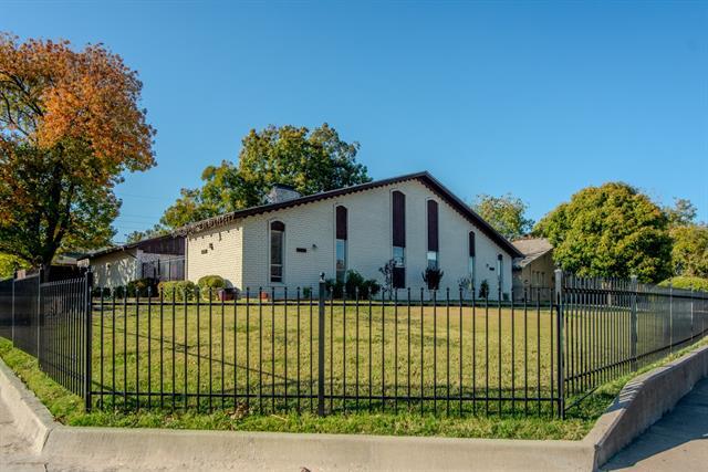 13351 Kit Ln in Dallas, TX - Building Photo - Building Photo