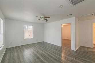1258 New York Ave in Fort Worth, TX - Building Photo - Building Photo
