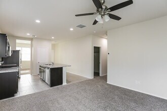 7660 W Florence Ave in Phoenix, AZ - Building Photo - Building Photo