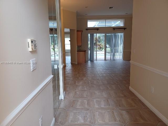 6539 Stonehurst Cir in Greenacres, FL - Building Photo - Building Photo