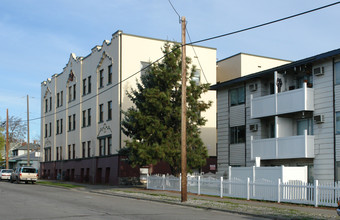 Espanola Apartments in Spokane, WA - Building Photo - Building Photo