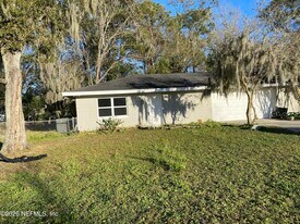 13007 Atomic St in Jacksonville, FL - Building Photo