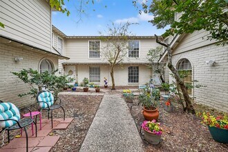 14030 Cashel Forest Dr in Houston, TX - Building Photo - Building Photo