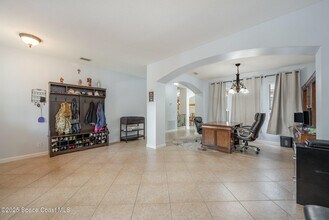 2842 Glenridge Cir in Merritt Island, FL - Building Photo - Building Photo