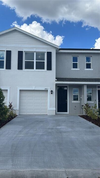 17413 Haysack Ter in Lakewood Ranch, FL - Building Photo