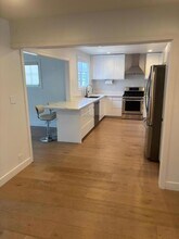 1634 Virginia Ave in Redwood City, CA - Building Photo - Building Photo