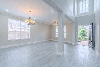 5807 Cypress Mound Ct in Spring, TX - Foto de edificio - Building Photo