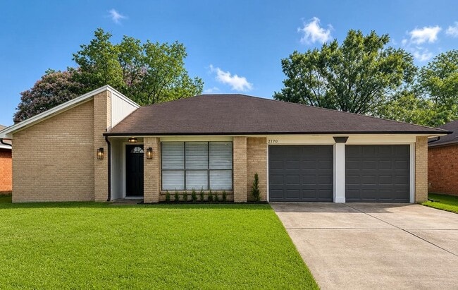 property at 2170 Pilgrims Point Dr