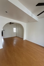 5011 Jackson St in Philadelphia, PA - Building Photo - Building Photo