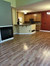 5825 Crescent Ridge Dr in Seven Hills, OH - Building Photo - Building Photo