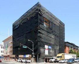 Plaza Apartments in San Francisco, CA - Building Photo - Building Photo