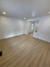 63 Capron St in Walden, NY - Building Photo - Building Photo