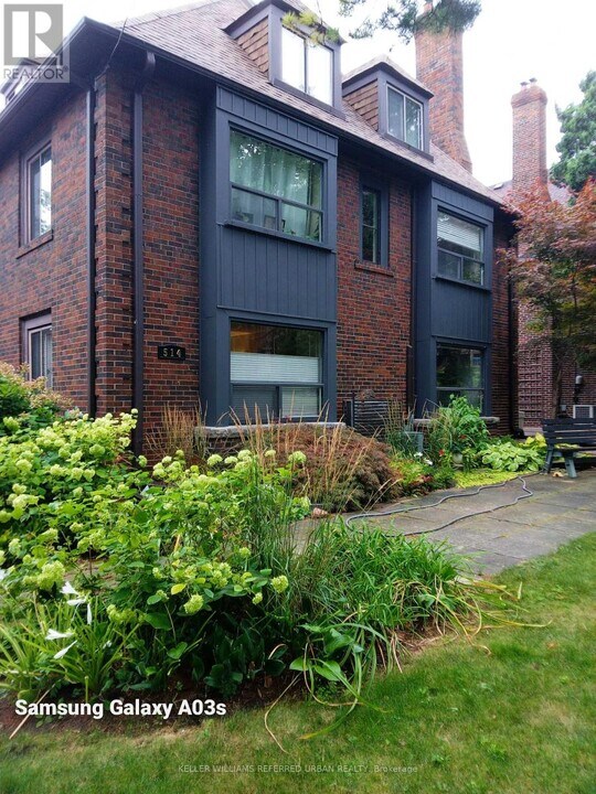 514 Riverside Dr in Toronto, ON - Building Photo