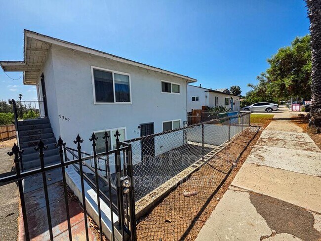 property at 5367 Roswell St