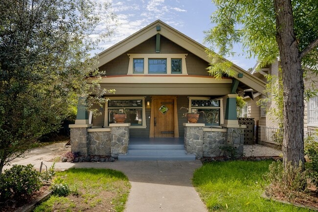 property at 2332 W 31st St