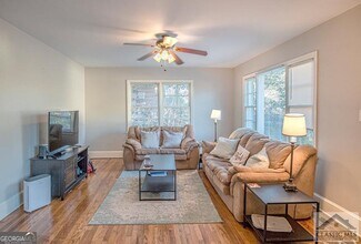 129 Westover Dr in Athens, GA - Building Photo - Building Photo