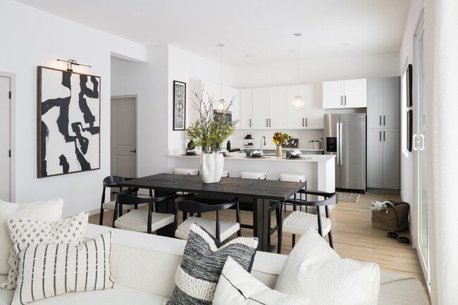 Bungalows on Sarival in Surprise, AZ - Foto de edificio - Building Photo