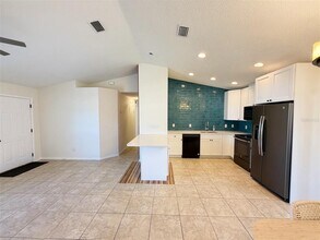 16 Powder Hill Ln in Palm Coast, FL - Building Photo - Building Photo