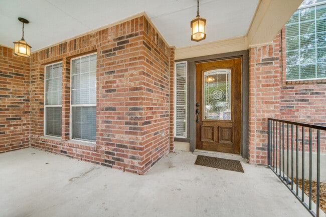 10811 Marot Fld in Helotes, TX - Building Photo - Building Photo