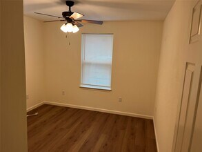 535 Plymouth St in Houston, TX - Building Photo - Building Photo